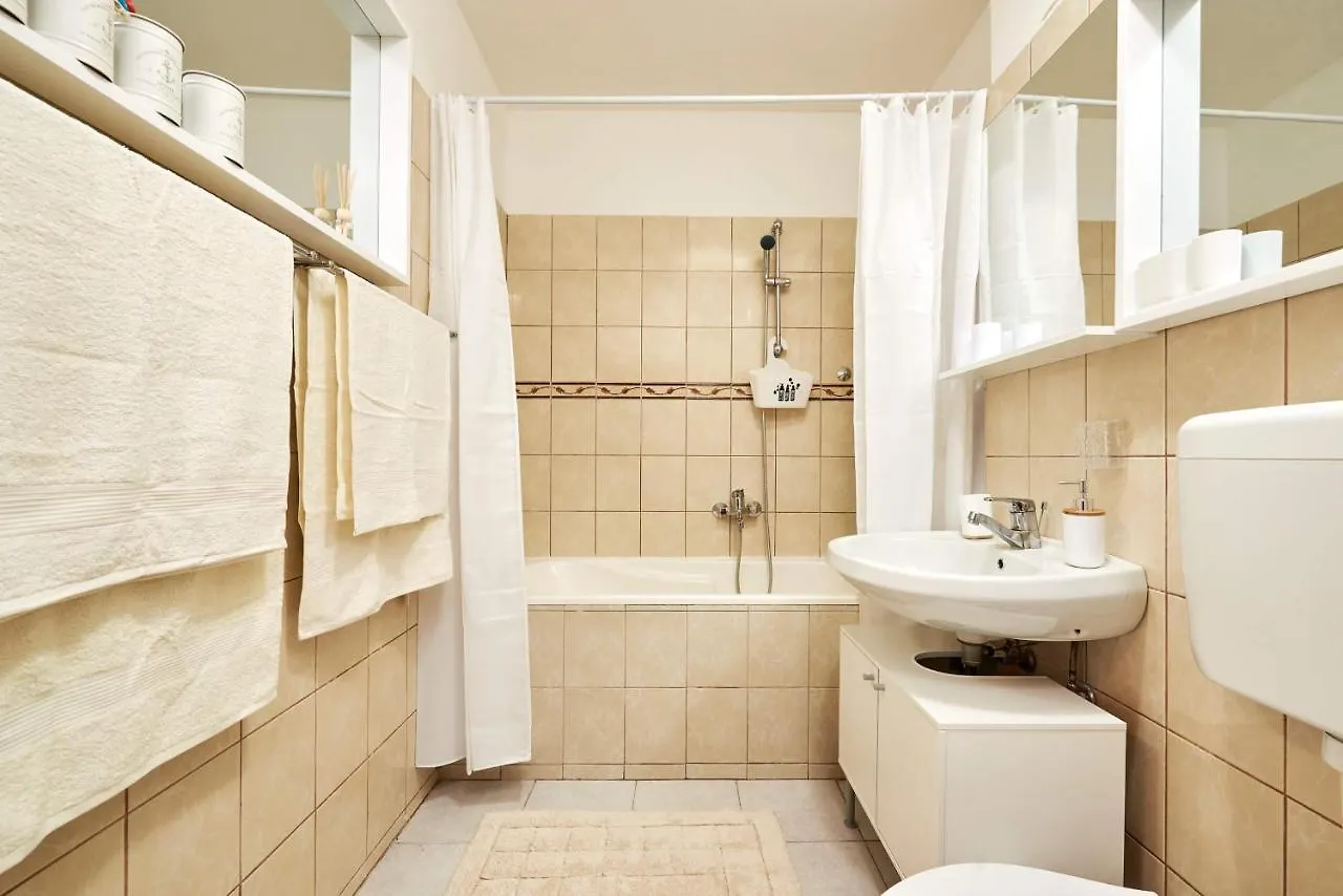 Apartment Damare Trogir