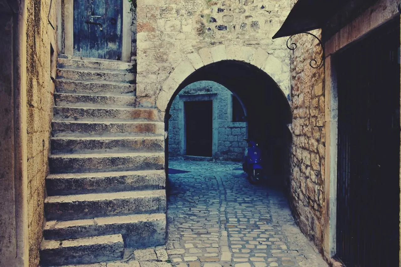 Apartment Damare Trogir Kroatien