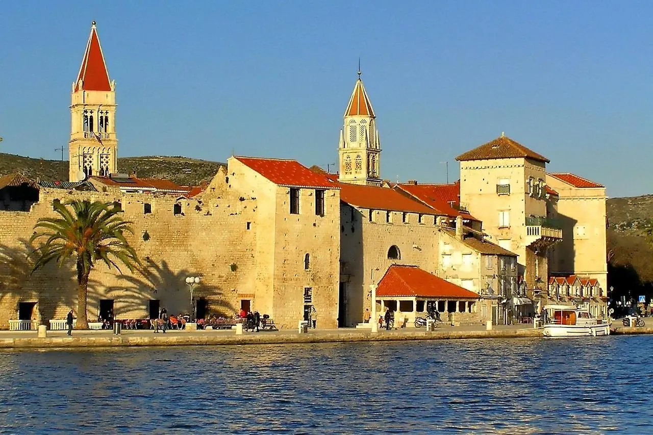 Apartment Damare Trogir Kroatien